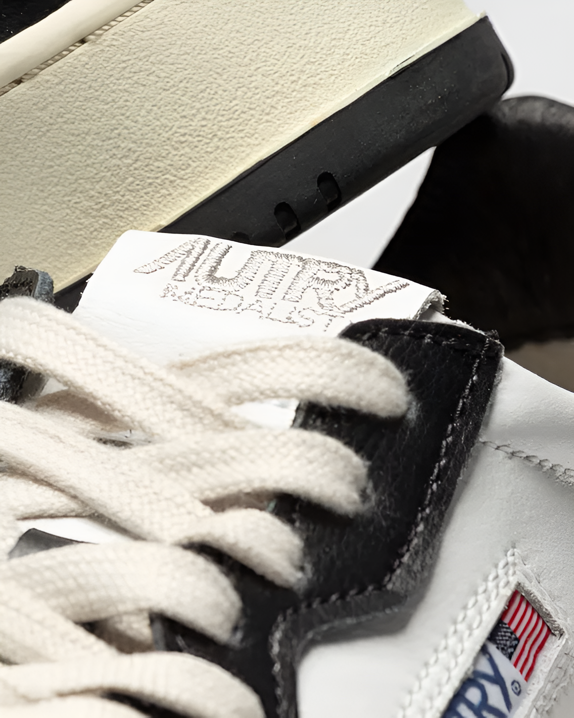 Autry Action MEDALIST LOW, sneaker van leer